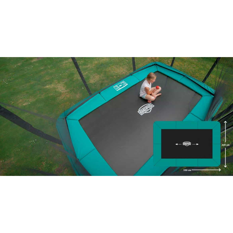 Батут Berg Ultim Champion Green 330x220 см с сеткой Deluxe