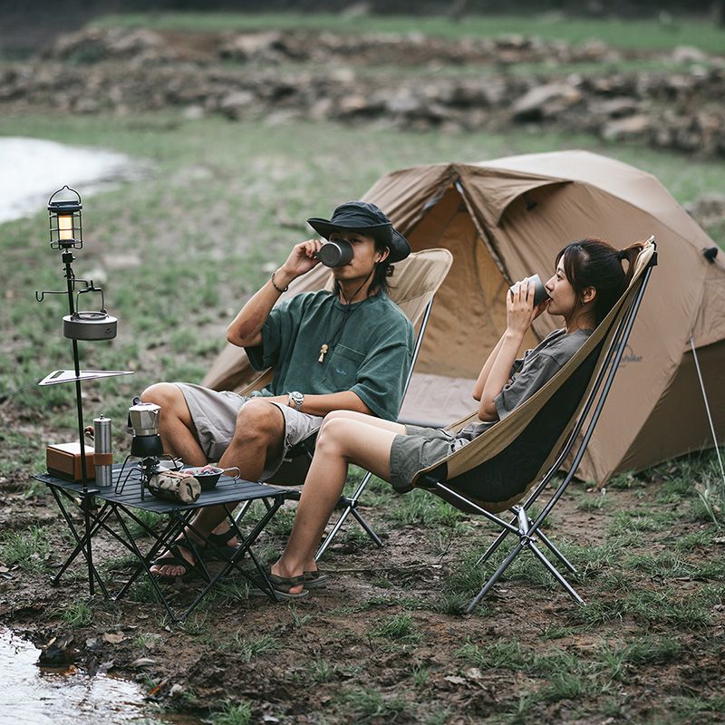 Крісло складане NaturehikeYL06 Alu Folding Moon Chair NH18Y060-Z, бежеве