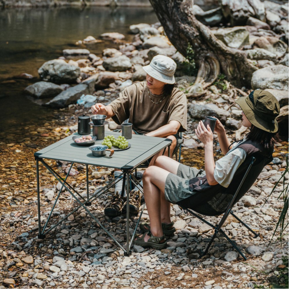 Складаний стіл Naturehike CNK2450JJ013, M, алюміній, сірий