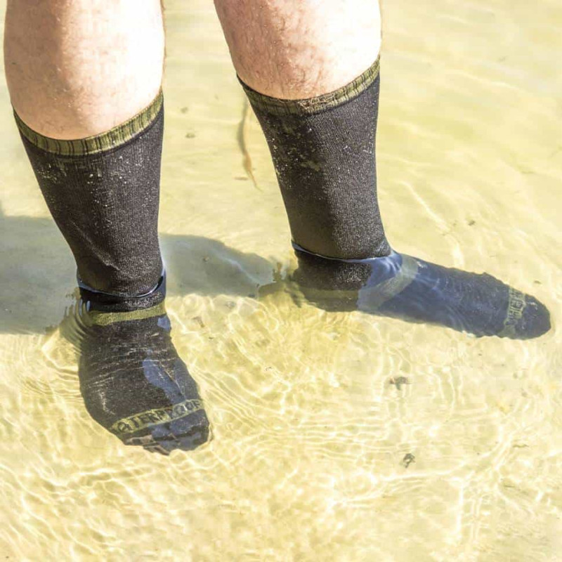 Носки водонепроницаемые Dexshell Trekking, р-р L, с зеленой полоской