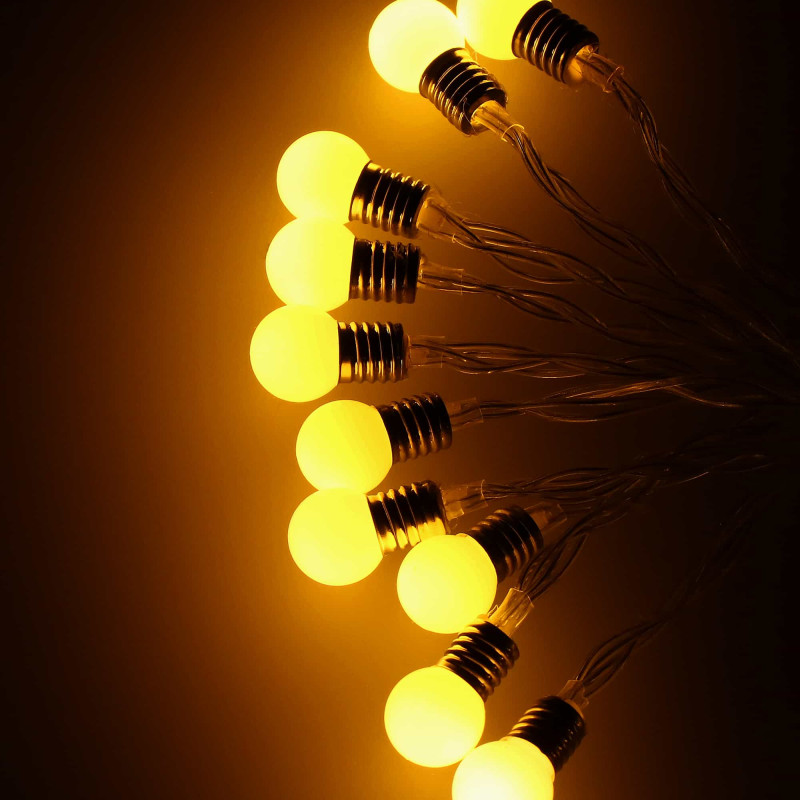 Гирлянда в виде лампочек на батарейках Springos 4 м 20 LED CL0112 Warm White