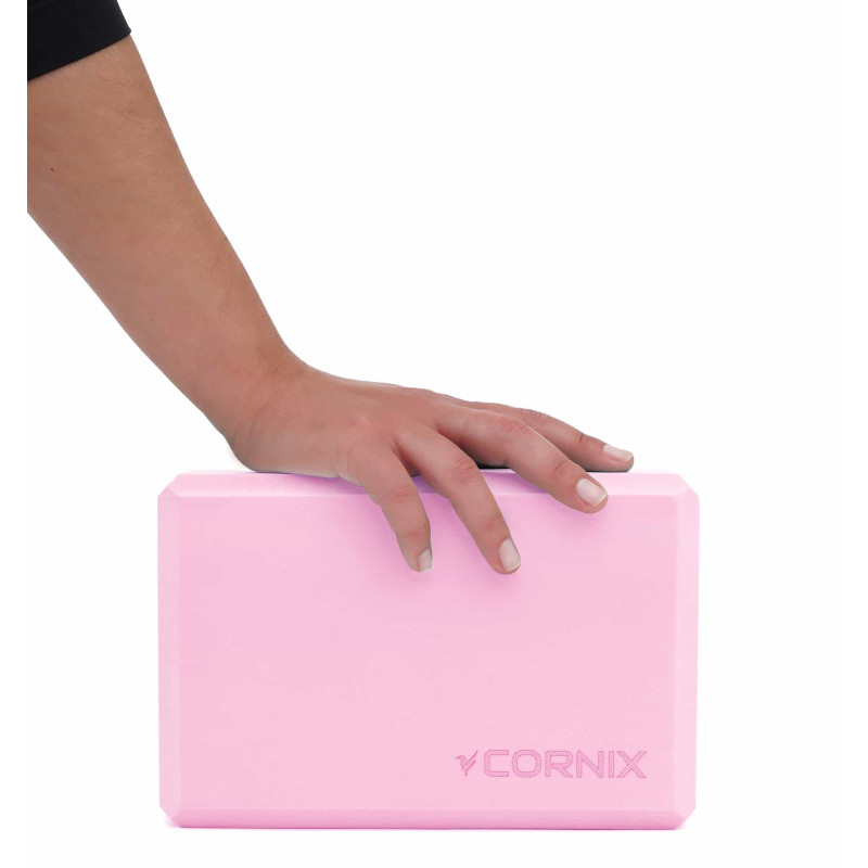 Блок для йоги Cornix EVA 22.8 x 15.2 x 7.6 см Pink