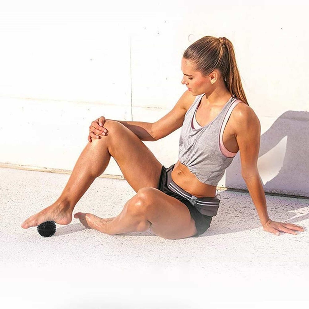 Масажний м'яч з шипами Springos Spike Ball 7.5 см FA0049