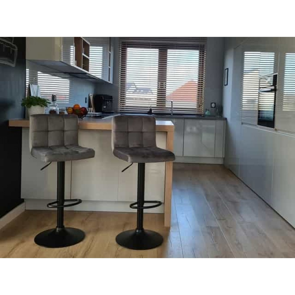 Барный стул со спинкой Bonro B-0106 велюр серый с черной основой