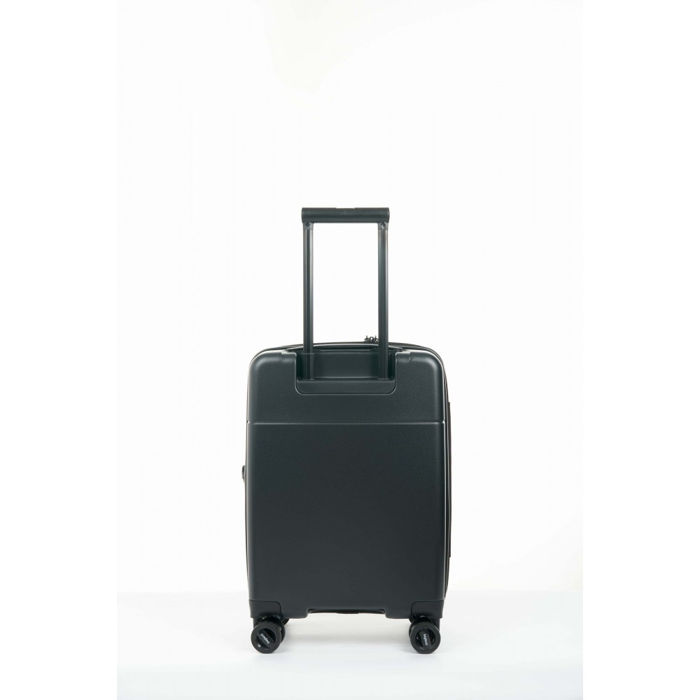 Чемодан Bagland Velo 41 л. чорний (00322020)