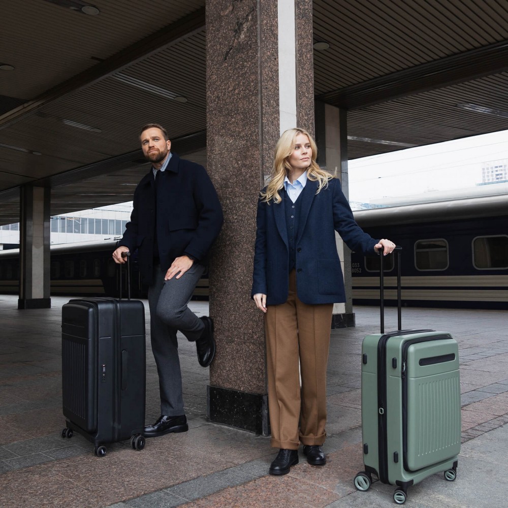 Валіза Bagland Velo 74 л. хакі (00322024)