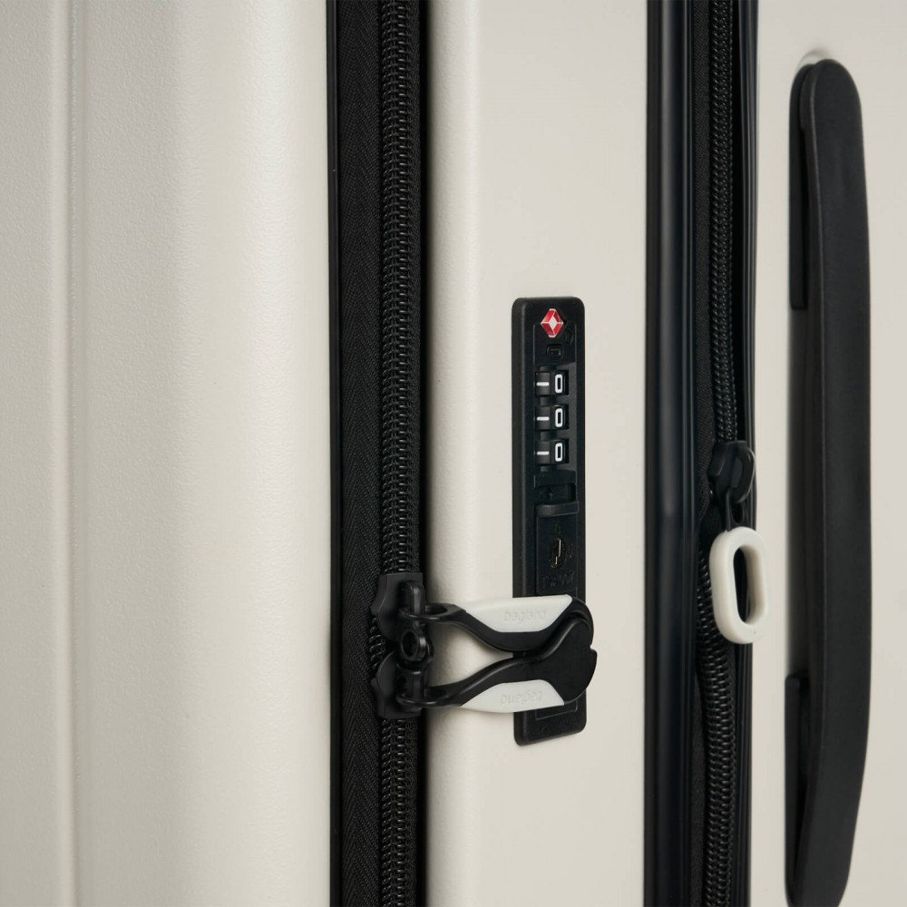 Валіза Bagland Velo 74 л. біла (00322024)